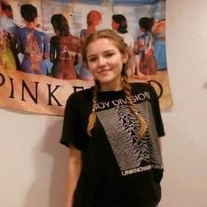 Meet your Posher, Willow